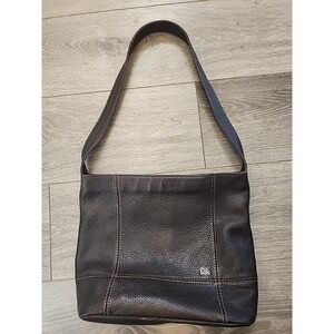 The SAK Brown Leather Adjustable Strap Shoulder Bag w Side &  Inside Compartment